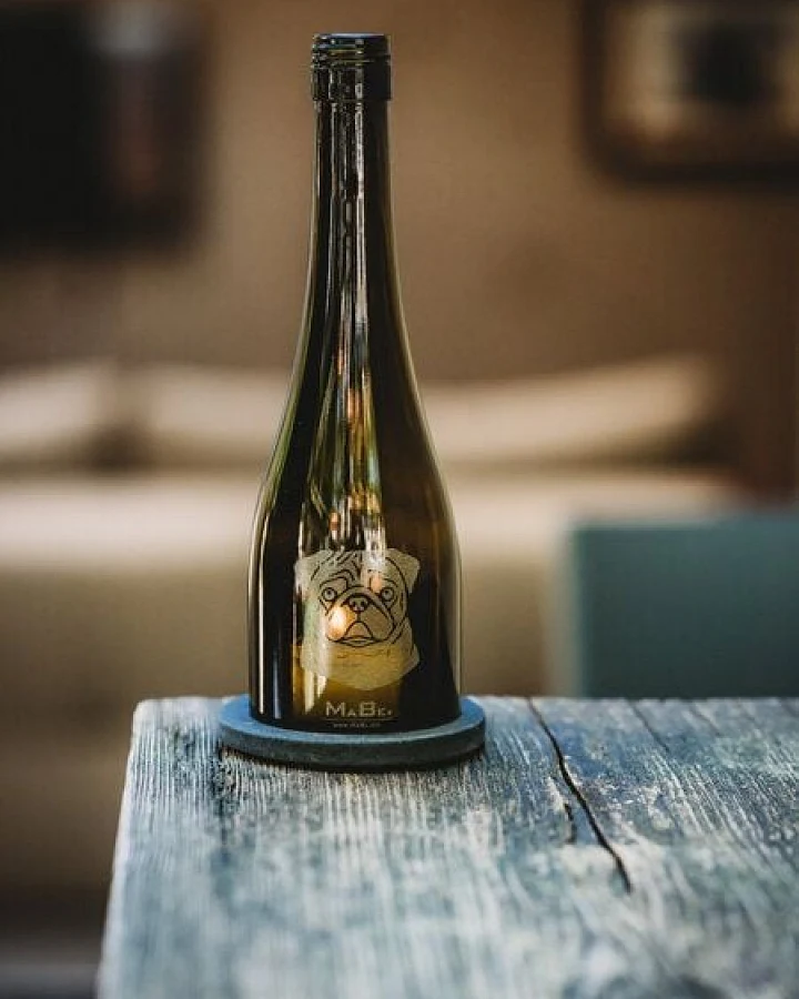 MaBe Der MOPS - klein, rund, und voller Liebe - witziges und nachhaltiges Upcycling aus der leeren Flasche