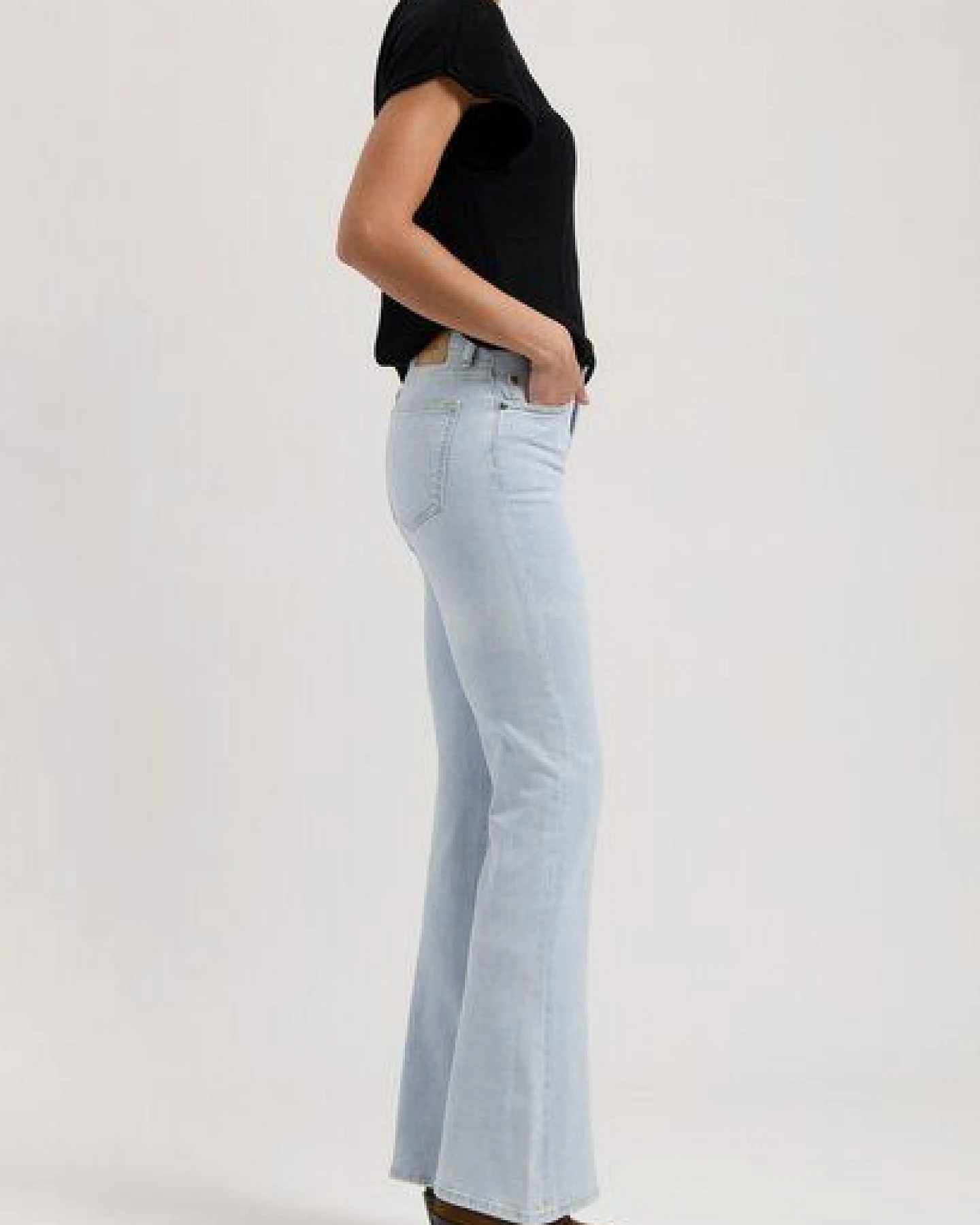 MUD Jeans Damen Jeans Flared "Isy - Light Stone" – Ansicht 2