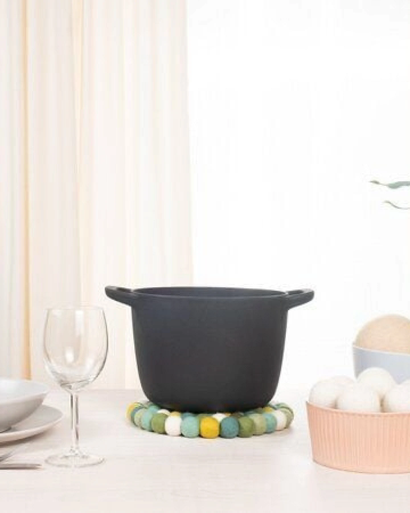 myfelt Filzkugel Topfuntersetzer (⌀ 20 cm) – Ansicht 4