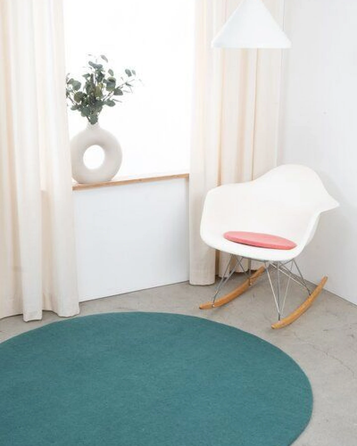myfelt Flachfilz Sitzauflage (⌀ 36 cm, 36 x 36 cm) – Ansicht 3