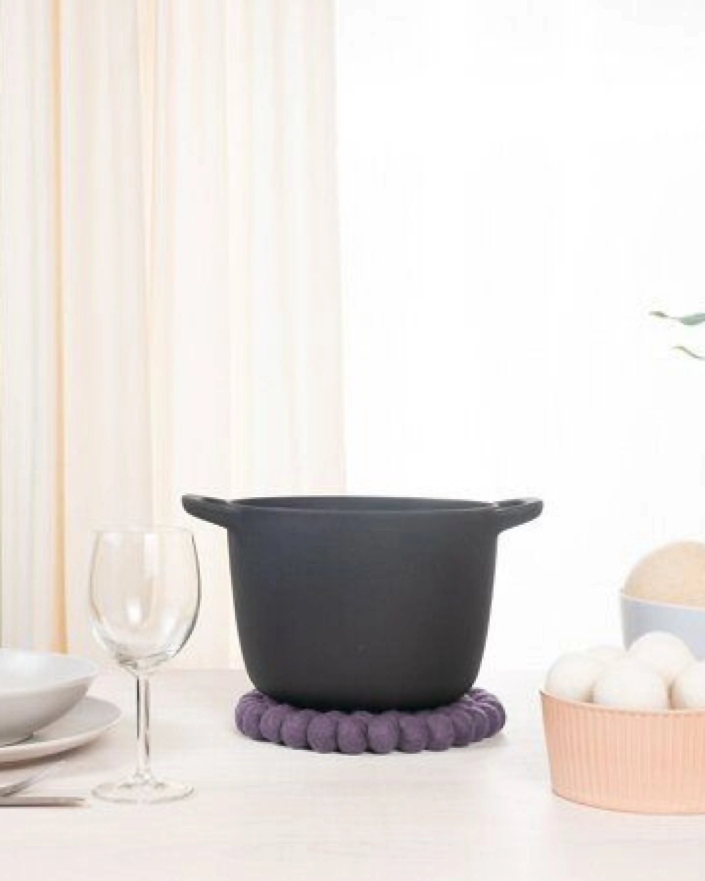 myfelt Filzkugel Topfuntersetzer (⌀ 20 cm) – Ansicht 3