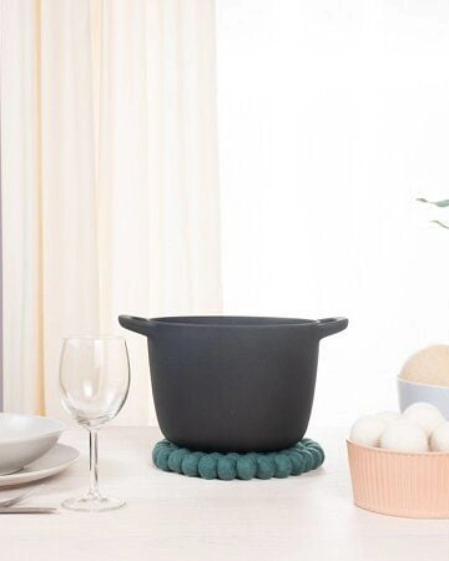 myfelt Filzkugel Topfuntersetzer (⌀ 20 cm) – Ansicht 4