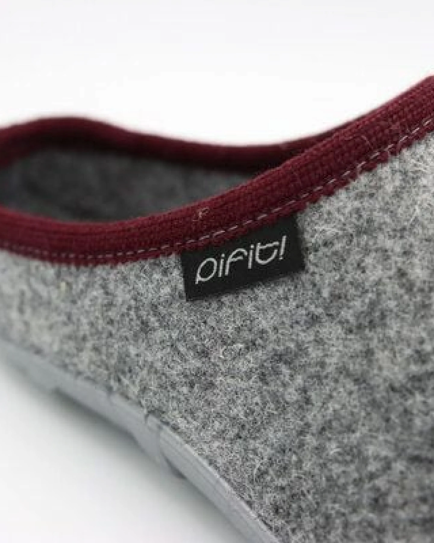 Pantoffel homey mit Barfußgefühl pifit! aus hochwertigem Wollfilz, grau-rot, 32100-5 – Ansicht 3