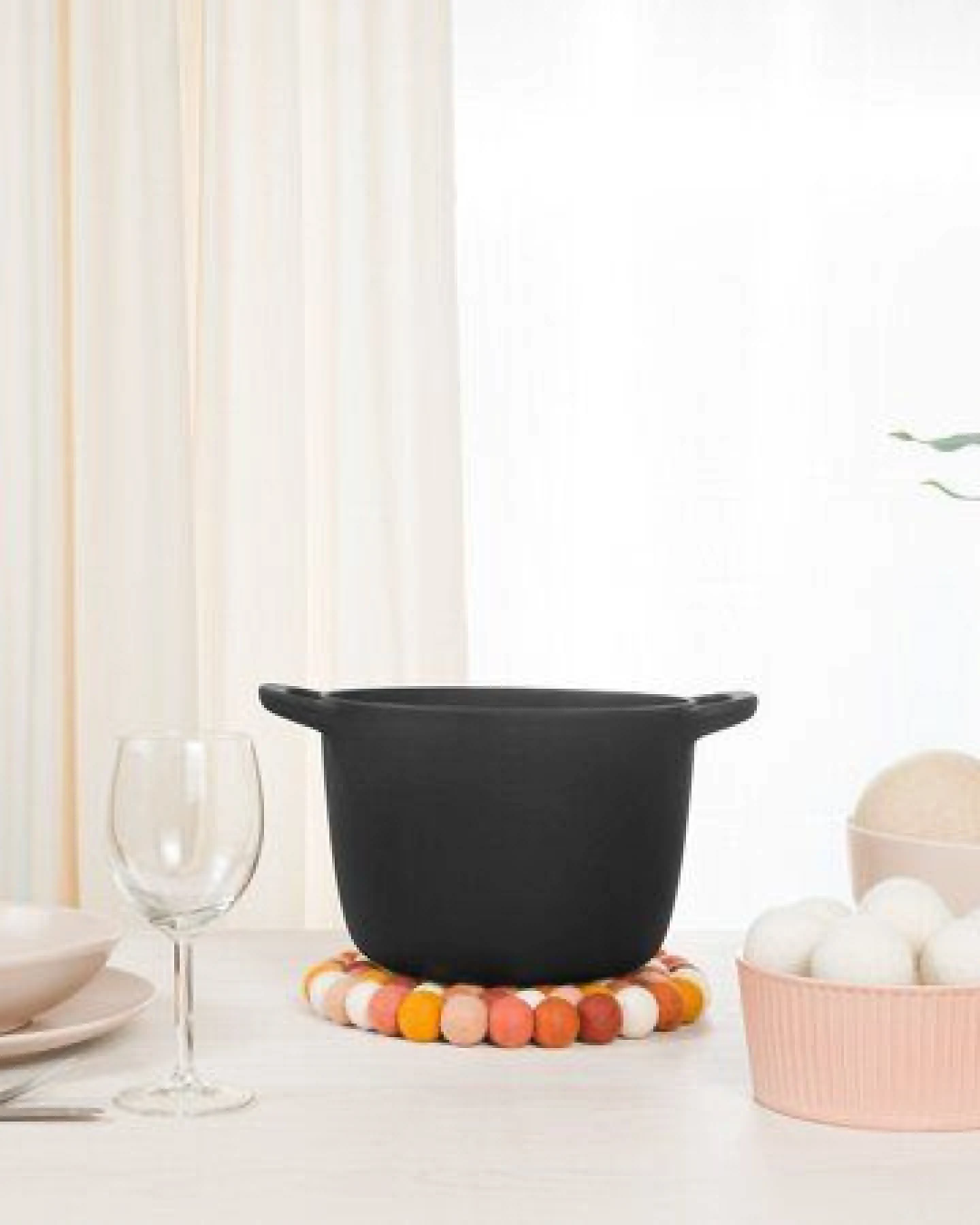 myfelt Filzkugel Topfuntersetzer (⌀ 20 cm) – Ansicht 3