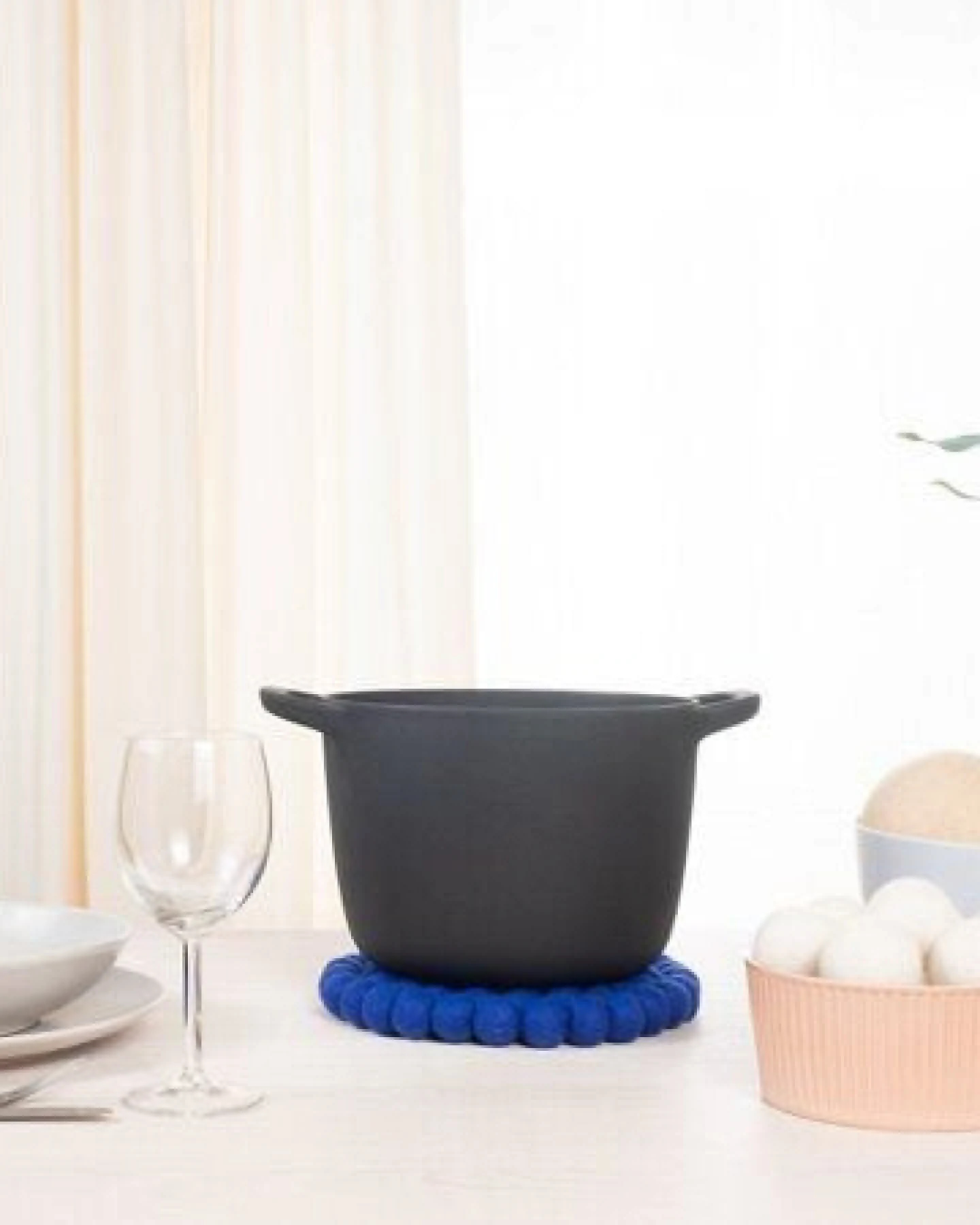 myfelt Filzkugel Topfuntersetzer (⌀ 20 cm) – Ansicht 4