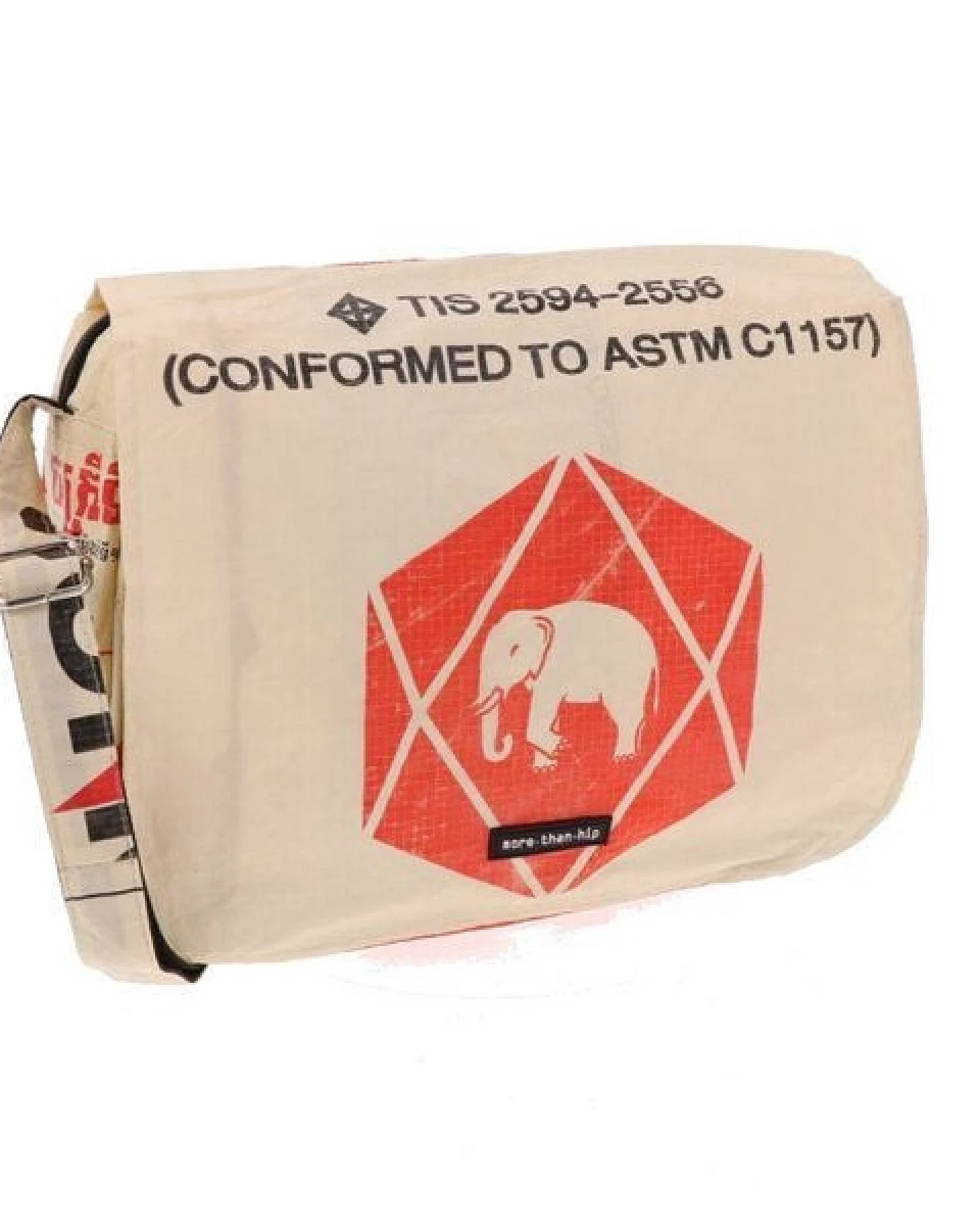 MoreThanHip Handtasche aus recycelten Zement- oder Tierfuttersäcken Qinisa – Ansicht 2