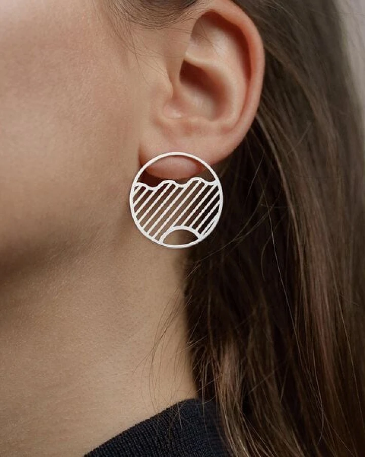 ChristinaPauls Slow jewellery Ohrstecker Kamo, groß in Silber und Gold