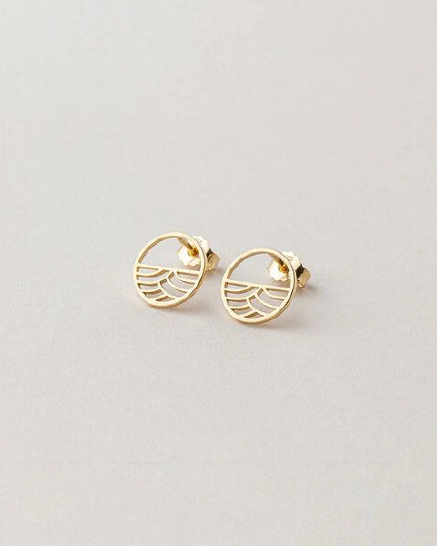 ChristinaPauls Slow jewellery Ohrstecker Kinki, Mini in Silber und Gold – Ansicht 3