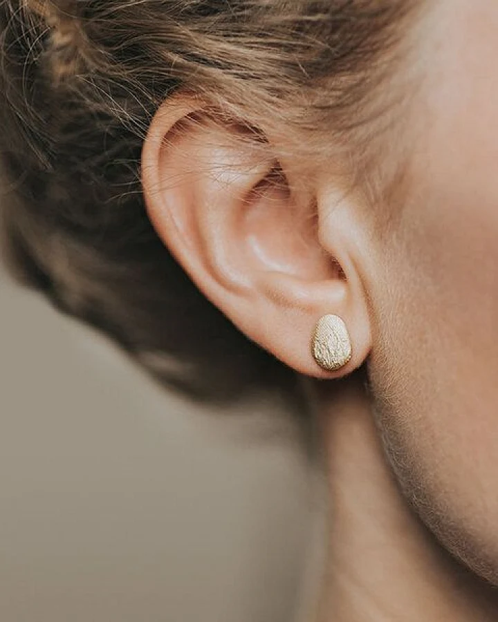ChristinaPauls Slow jewellery Amia Ohrstecker, oval in Gold oder Rosegold