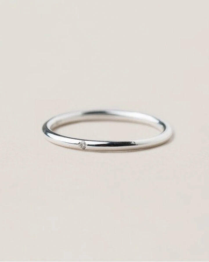 ChristinaPauls Slow jewellery Zarter Diamantring in Silber