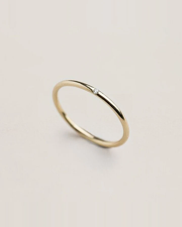 ChristinaPauls Slow jewellery Zarter Diamantring in Gold