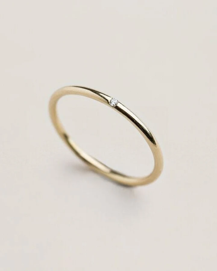 ChristinaPauls Slow jewellery Zarter Diamantring in Gold