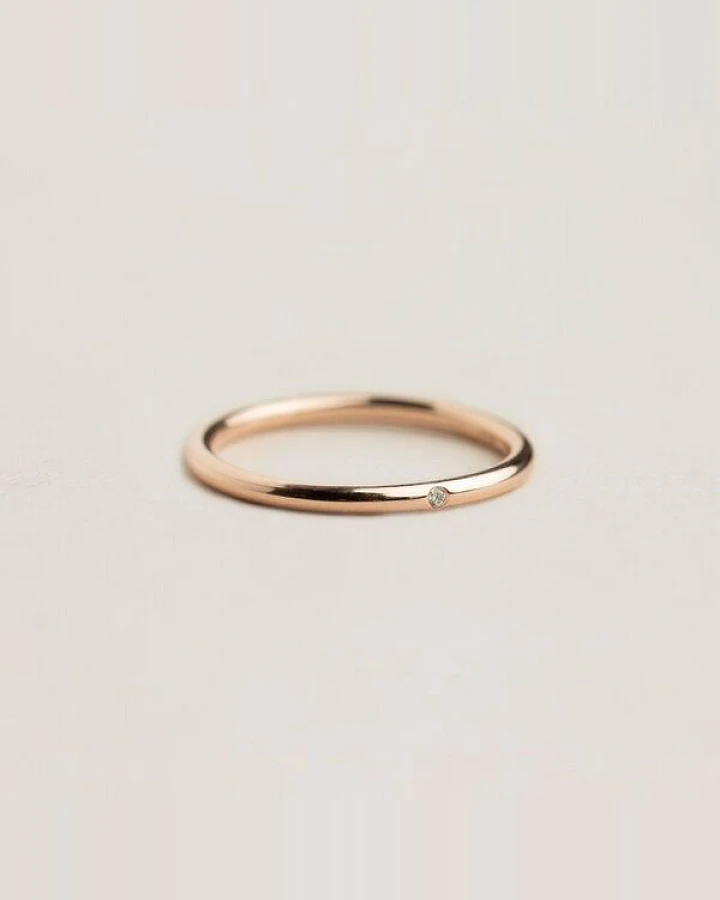 ChristinaPauls Slow jewellery Zarter Diamantring in Rosegold