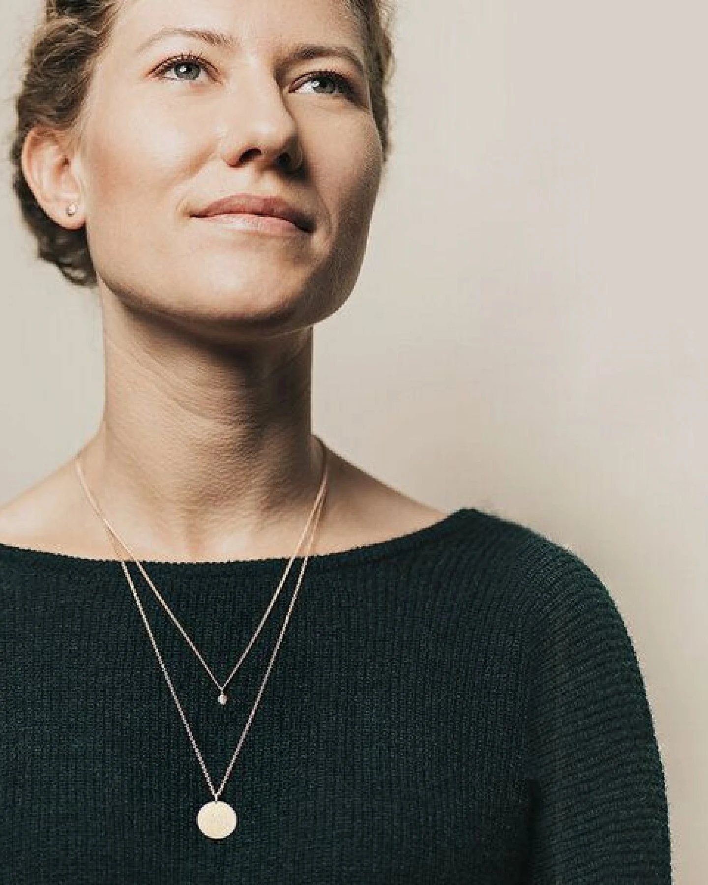 ChristinaPauls Slow jewellery Sternzeichen Anhänger Steinbock in Silber, Gold, Rosegold und Schwarz – Ansicht 2