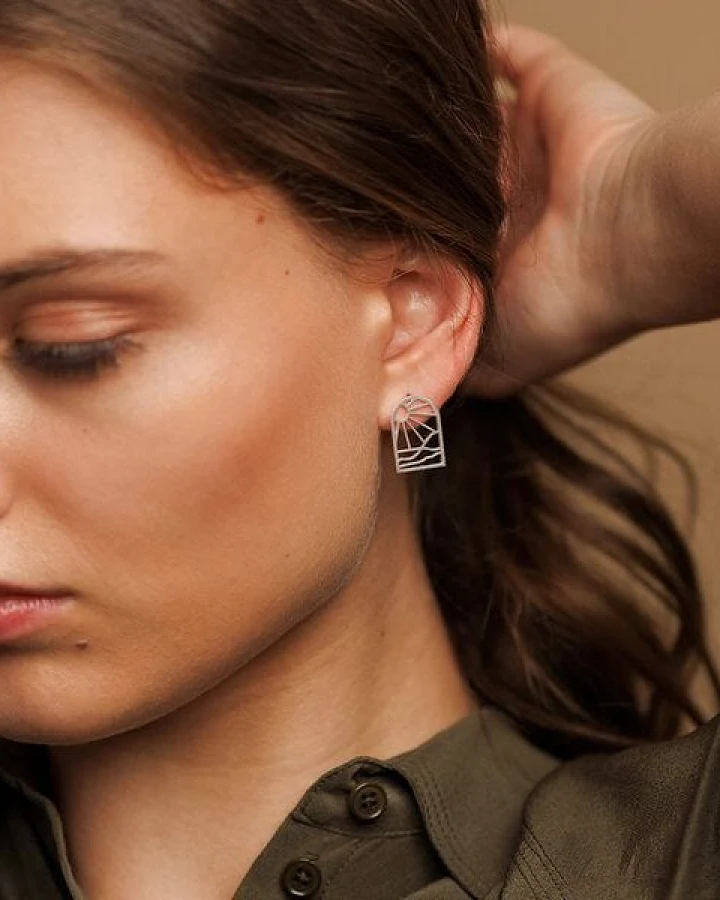 ChristinaPauls Slow jewellery Mini Ohrstecker Onda in Silber oder Gold