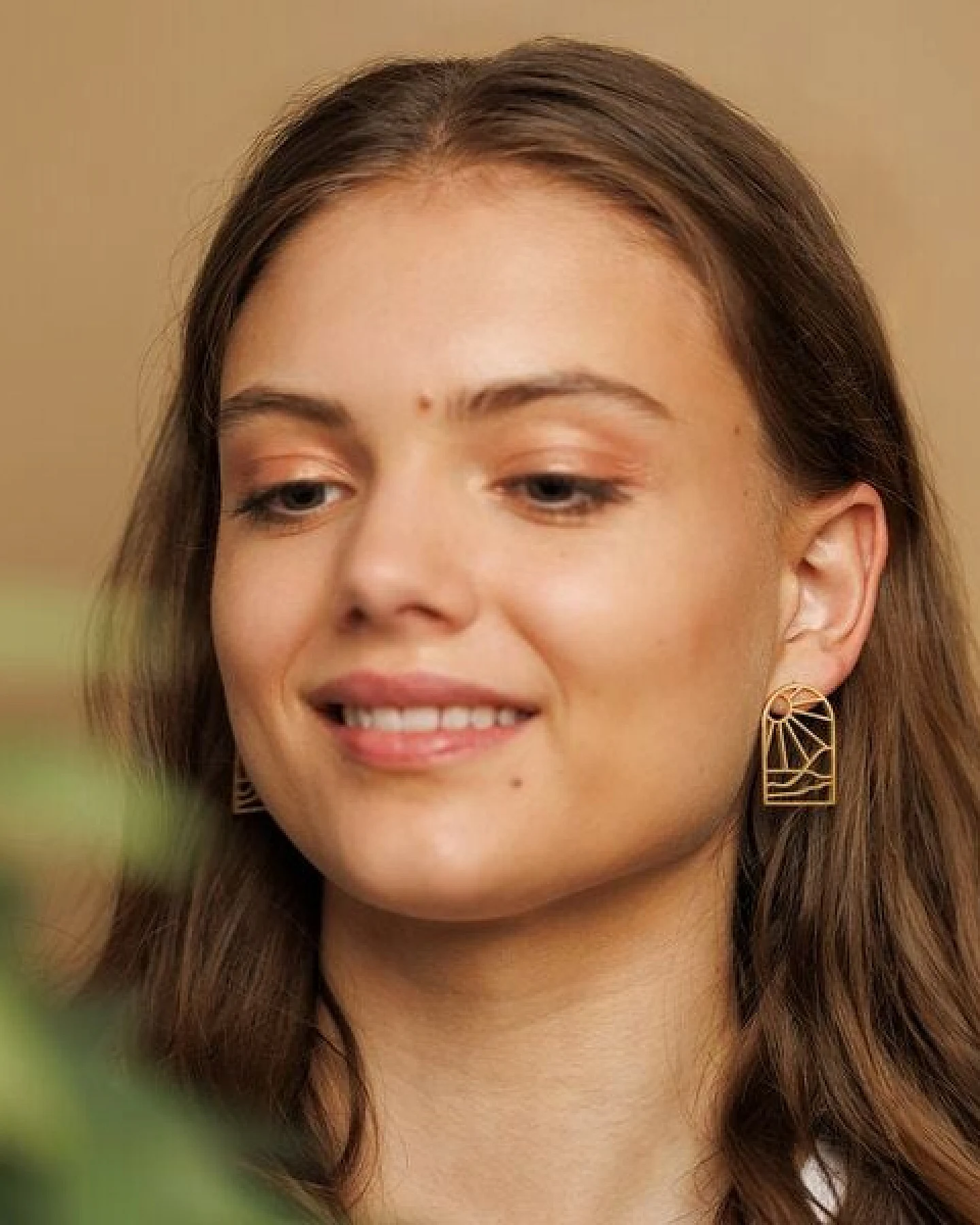 ChristinaPauls Slow jewellery Ohrstecker Onda in Silber oder Gold – Ansicht 3