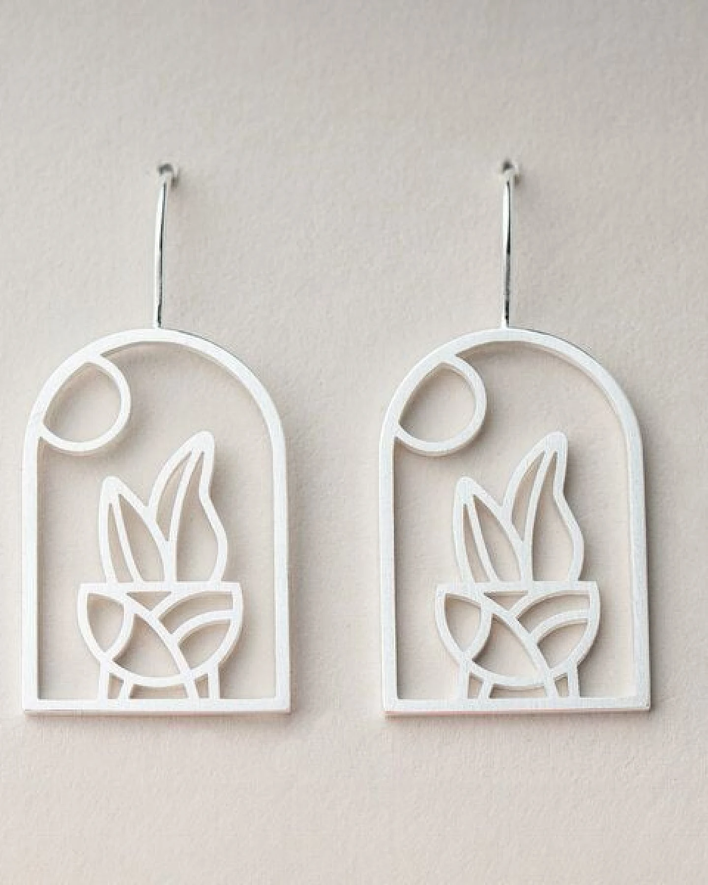 ChristinaPauls Slow jewellery Ohrhänger Planta in Silber oder Gold – Ansicht 3