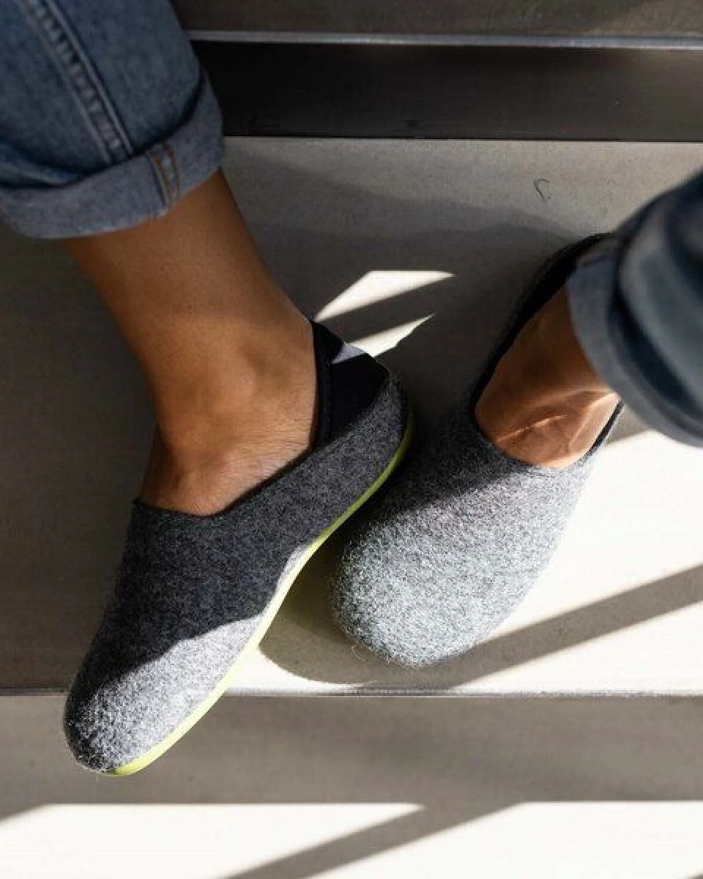 Gottstein Filzhausschuh Wool Slip-On aus 100% Schurwolle - für Damen & Herren - Rutschfeste Gummisohle – Ansicht 2