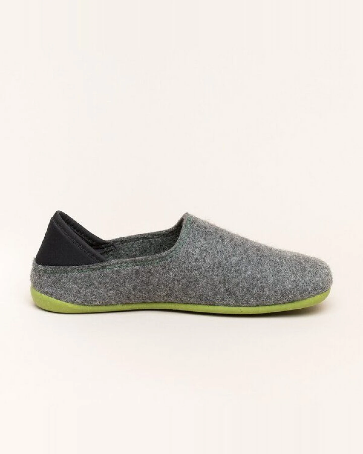 Gottstein Filzhausschuh Wool Slip-On aus 100% Schurwolle - für Damen & Herren - Rutschfeste Gummisohle – Ansicht 3