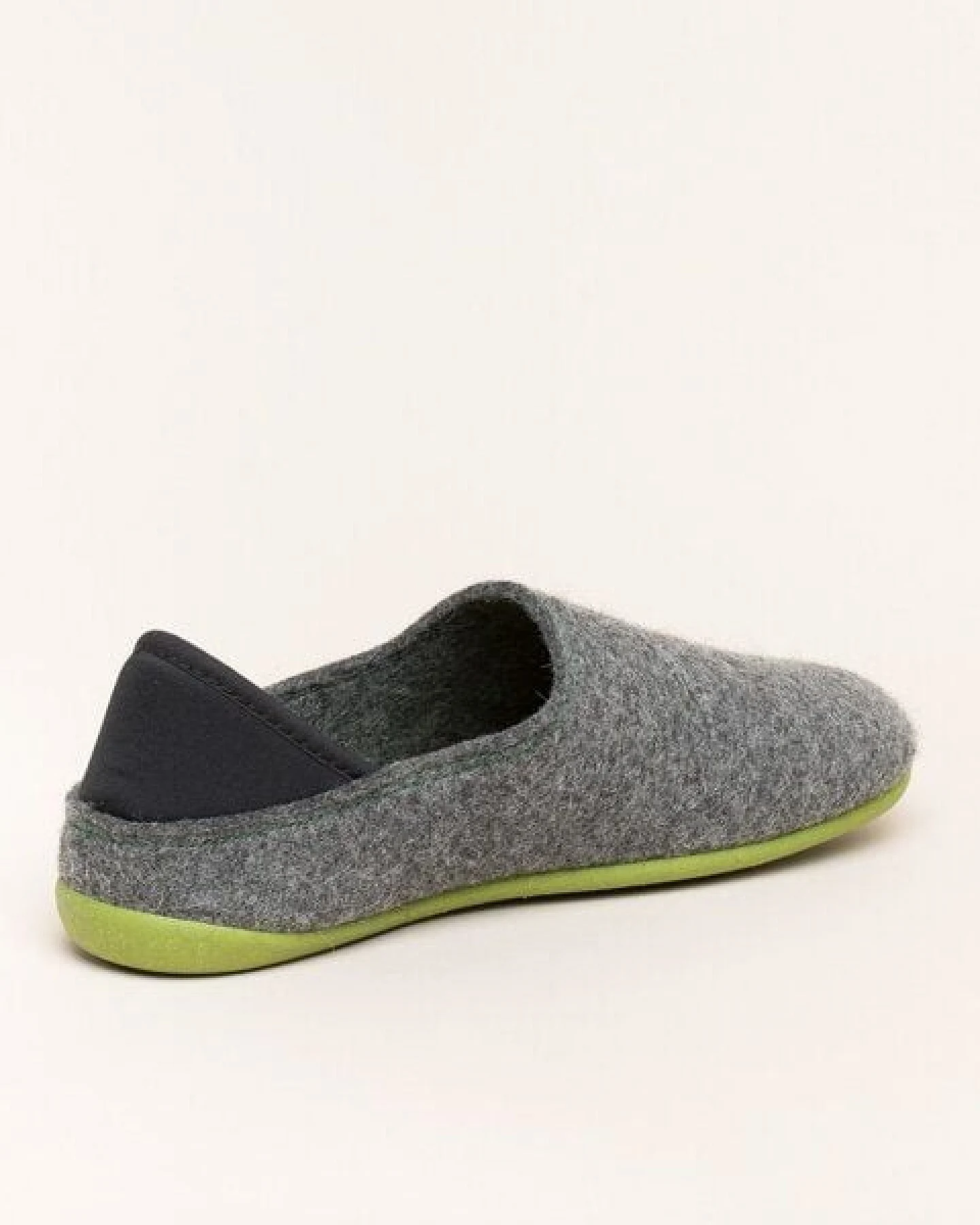 Gottstein Filzhausschuh Wool Slip-On aus 100% Schurwolle - für Damen & Herren - Rutschfeste Gummisohle – Ansicht 4