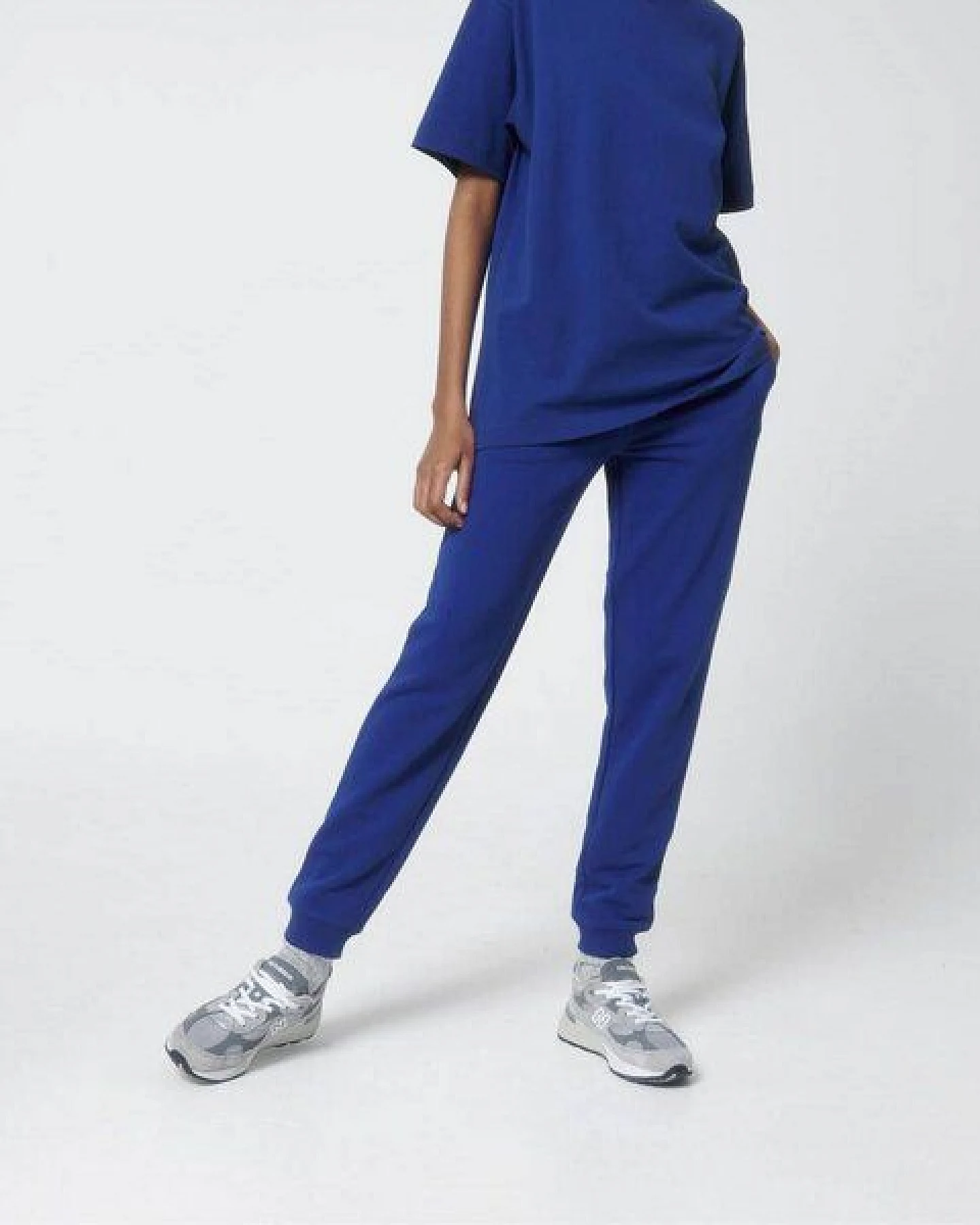 Unipolar Oversized T-Shirt Modell: Free – Ansicht 2