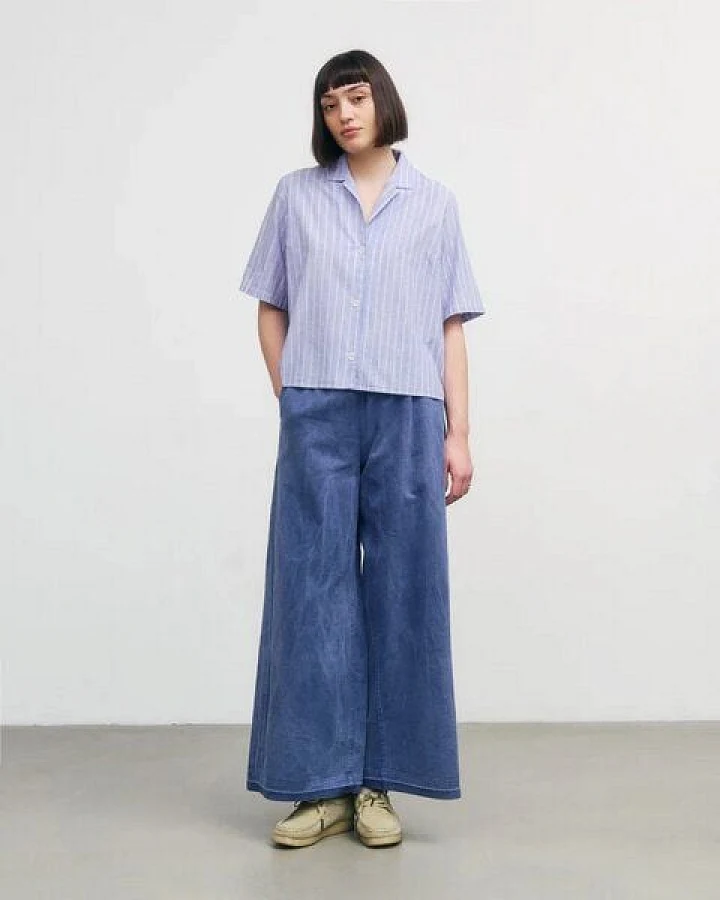 Blau