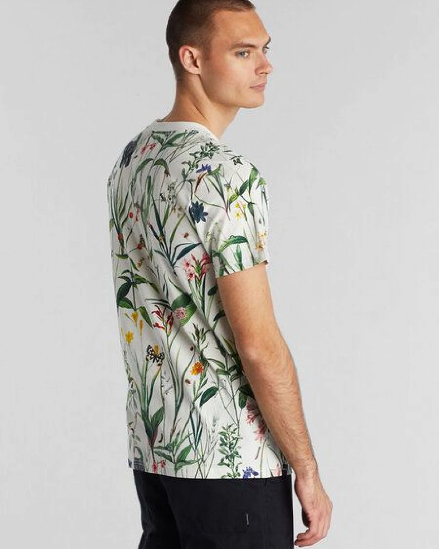 DEDICATED T-Shirt Flower Field – Ansicht 2