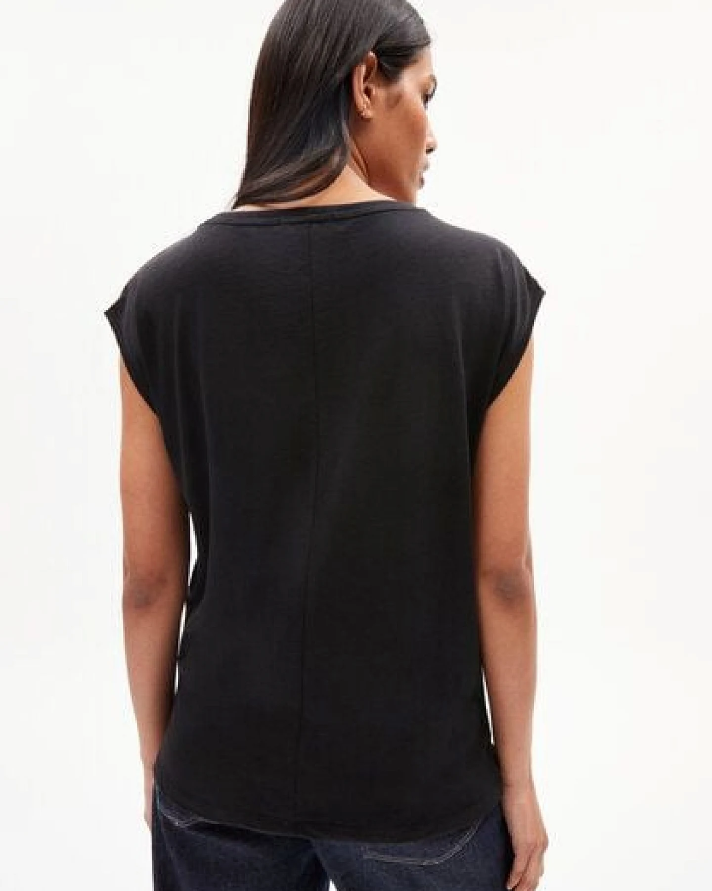 ARMEDANGELS JILAA - Damen T-Shirt Loose Fit aus TENCEL Lyocell Mix – Ansicht 2