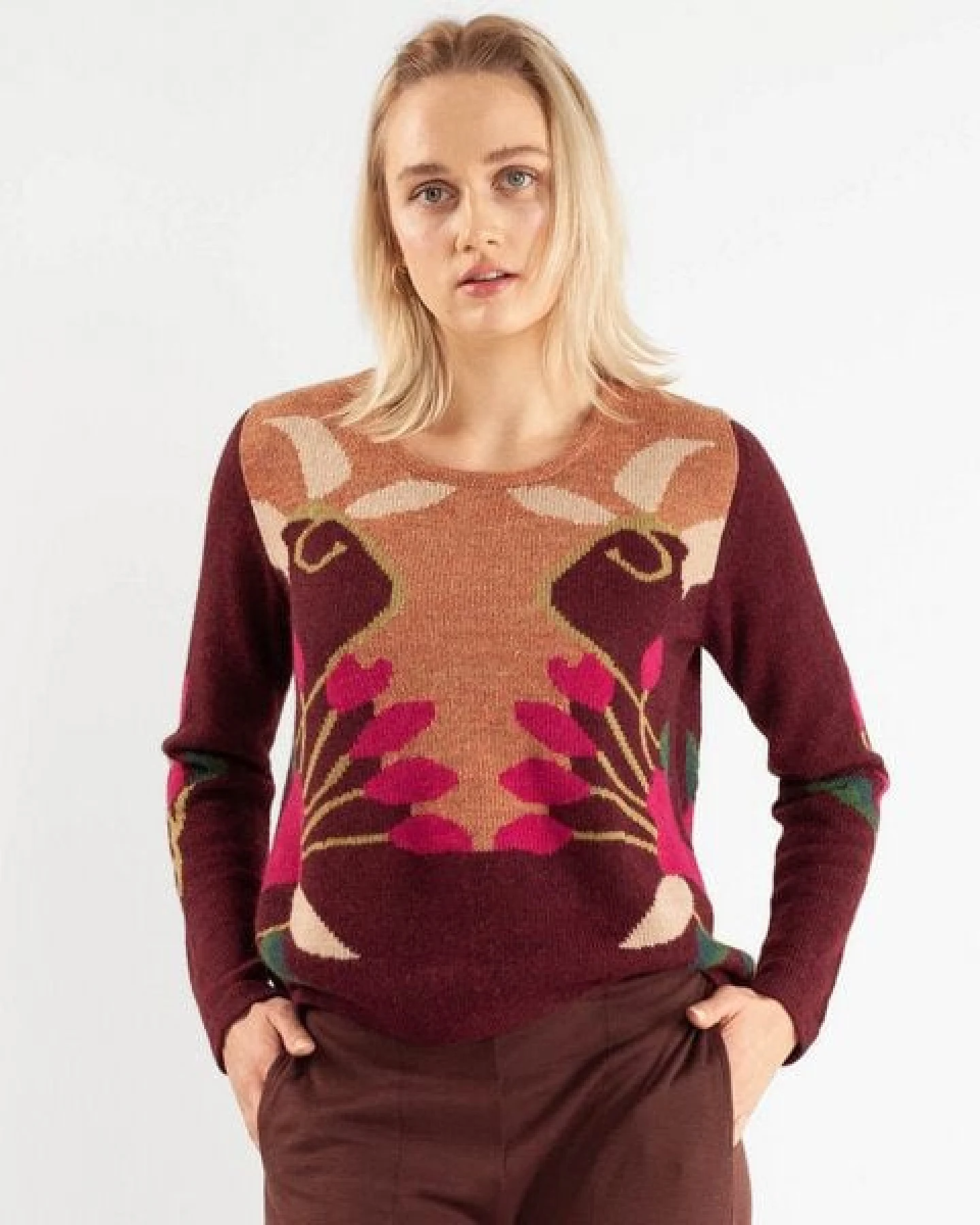 Alma & Lovis Musterpullover aus Baby-Alpaka – Ansicht 4