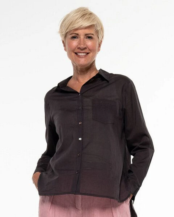 Alma & Lovis Lässige Hemdbluse aus feinster Bio-Baumwolle