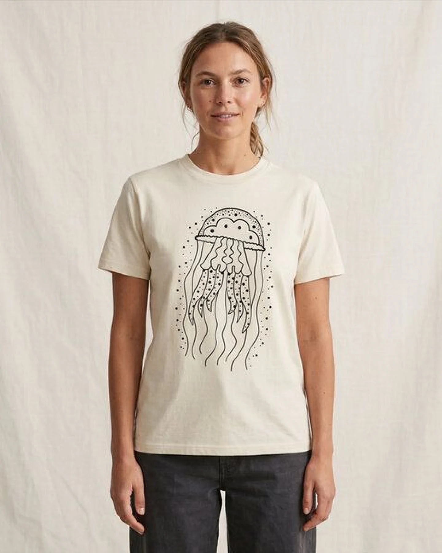 vis wear Qualle - Göttin im Ozean - Pure Natural Bio Baumwolle Shirt - Front Print – Ansicht 2
