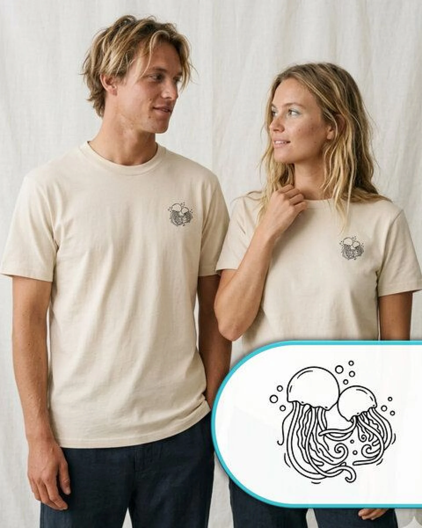 vis wear Kuschelnde Quallen im Ozean – Pure Natural Bio Baumwolle Shirt – Ansicht 3