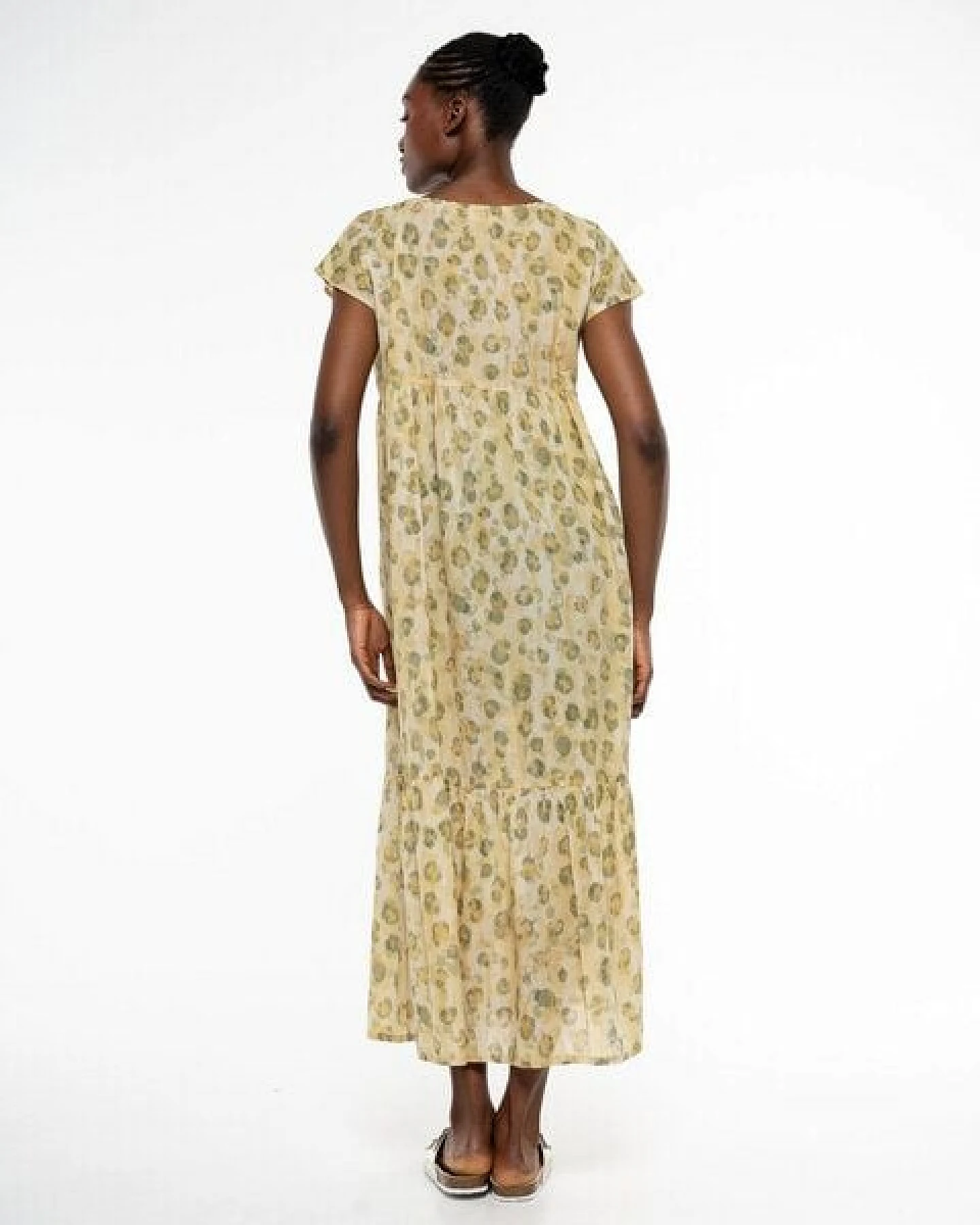 Alma & Lovis Volant-Maxikleid aus feinstem Bio-Baumwoll-Batist – Ansicht 4