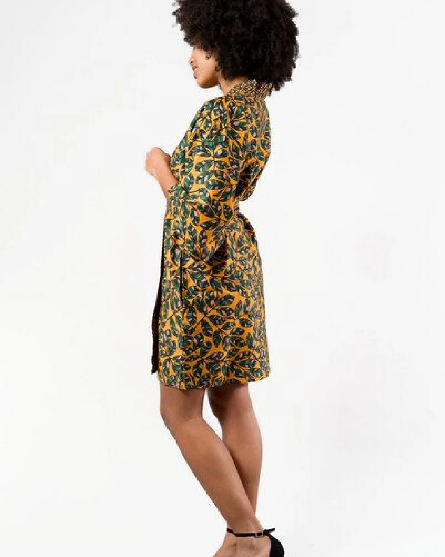Nevice Kurzer Kimono aus Bio-Baumwolle – Ansicht 4