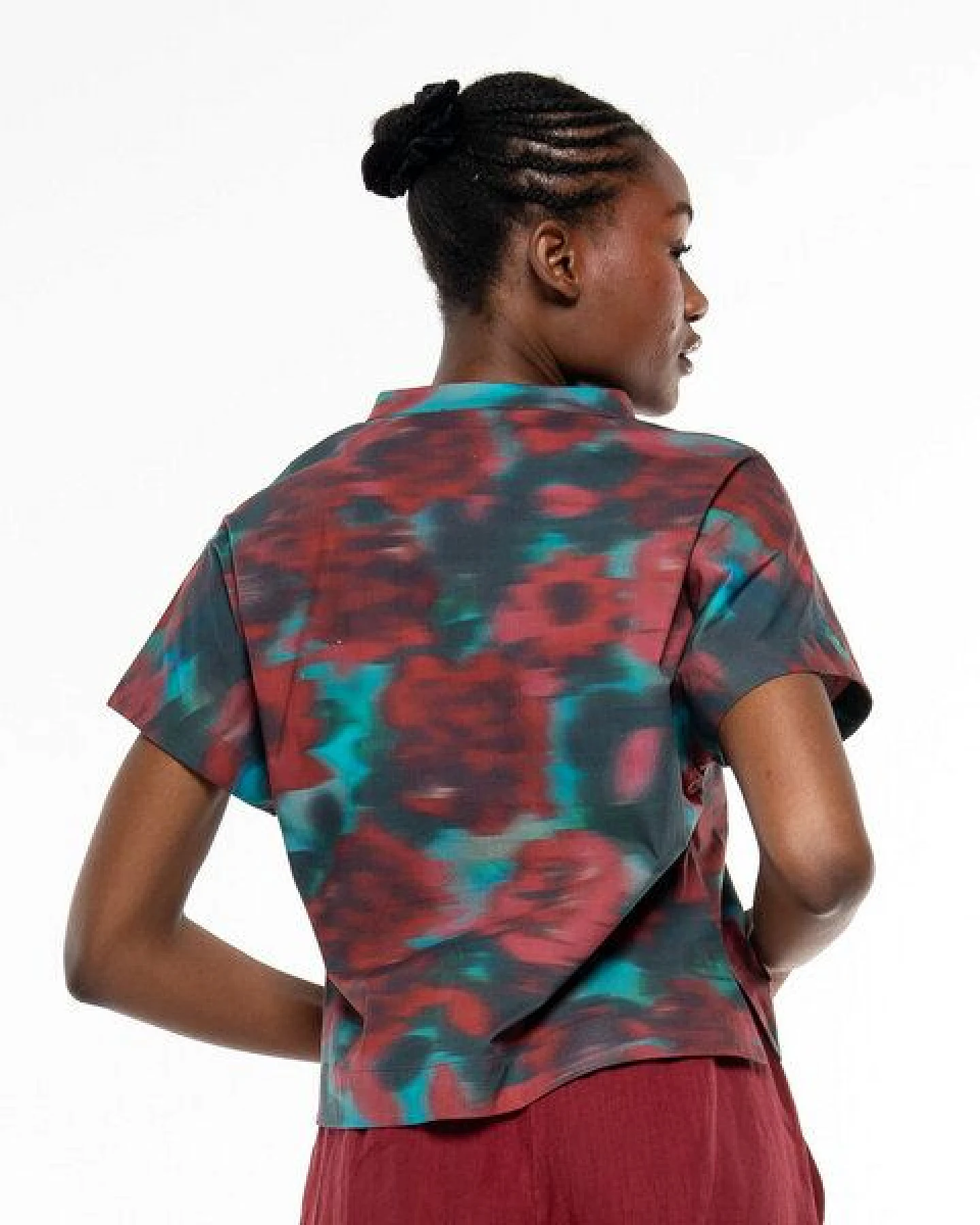 Alma & Lovis Florale Print-Bluse aus Organic Cotton – Ansicht 4