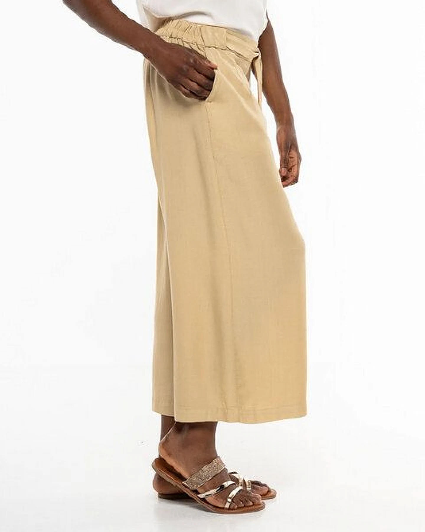 Alma & Lovis Weite 7/8 Hose aus fließendem Lyocell – Ansicht 3