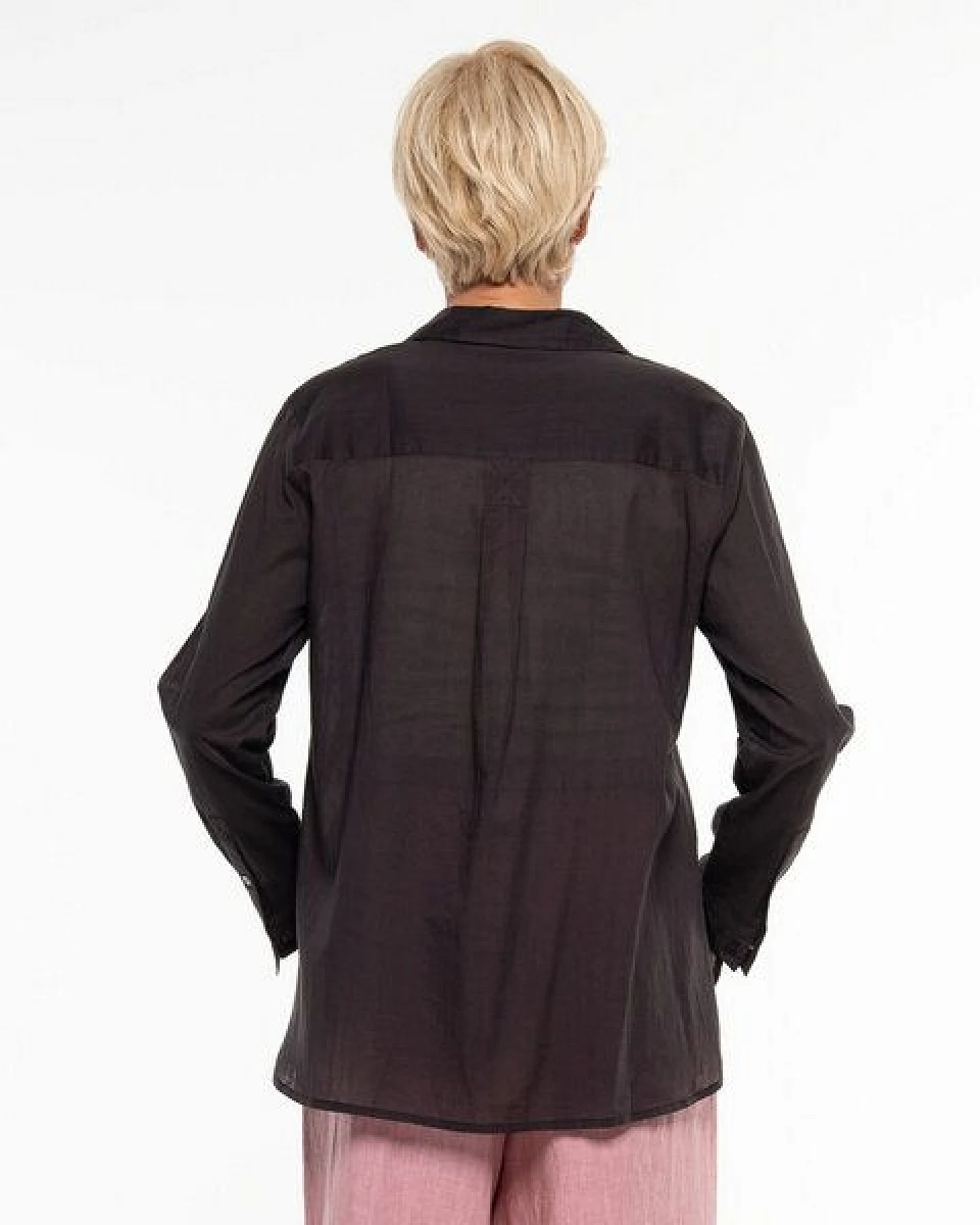 Alma & Lovis Lässige Hemdbluse aus feinster Bio-Baumwolle – Ansicht 4