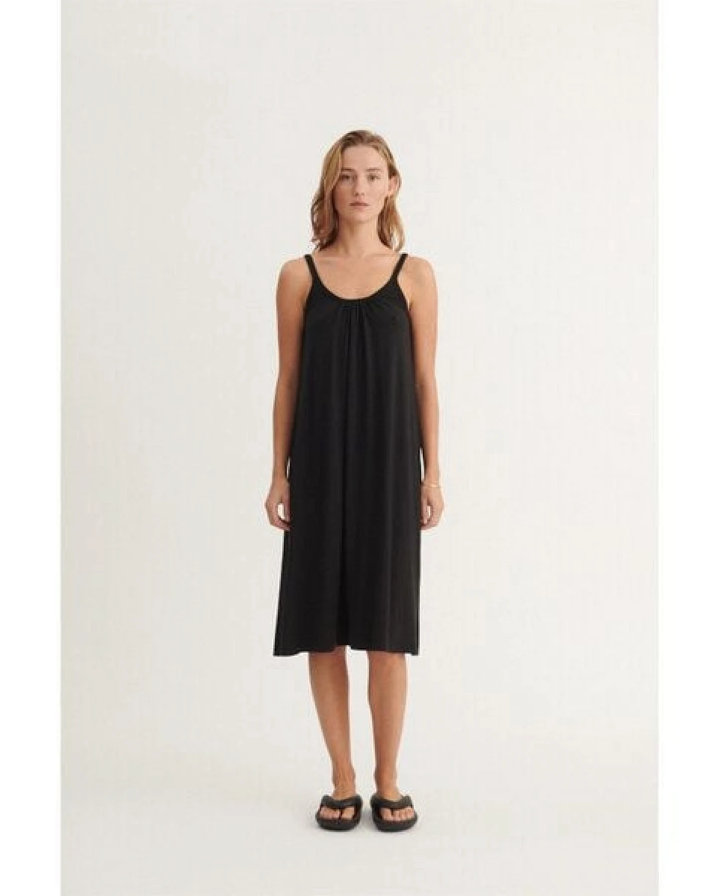 Basic Apparel Sommerkleid JO Strap Dress aus TENCEL – Ansicht 2