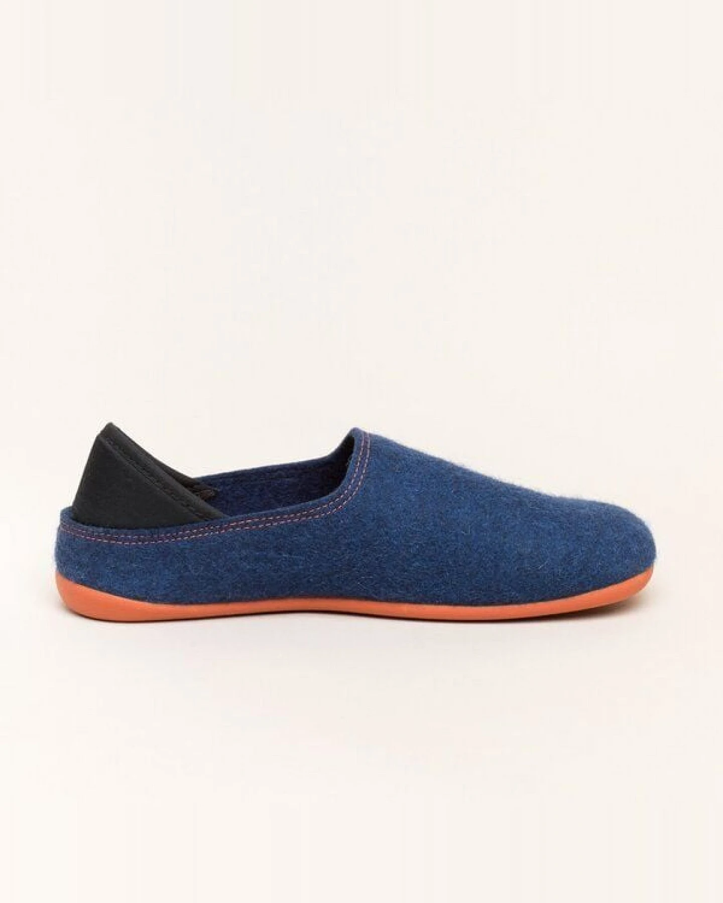 Gottstein Filzhausschuh Wool Slip-On aus 100% Schurwolle - für Damen & Herren - Rutschfeste Gummisohle – Ansicht 3