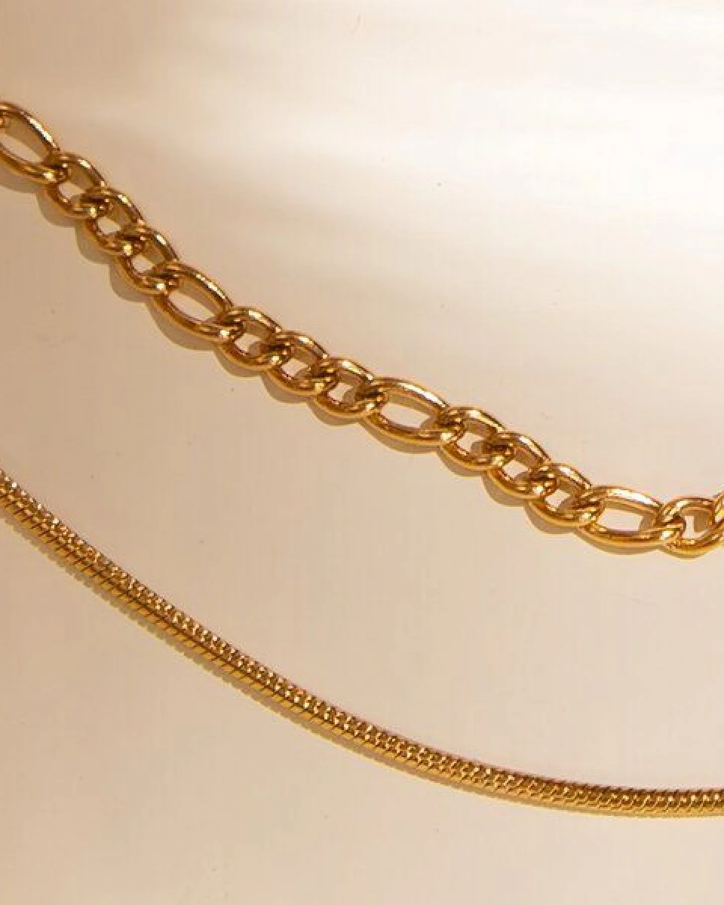 ELEKTROPULLI Sehr feine Layering Kette, 1mm und 2,5mm schmal, 42 cm – Ansicht 2