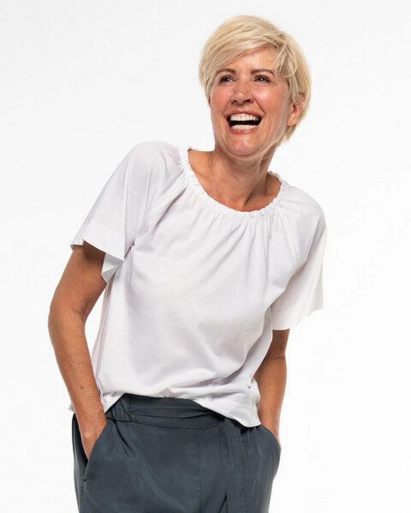 Alma & Lovis Charmantes Blusenshirt aus Organic Cotton – Ansicht 4