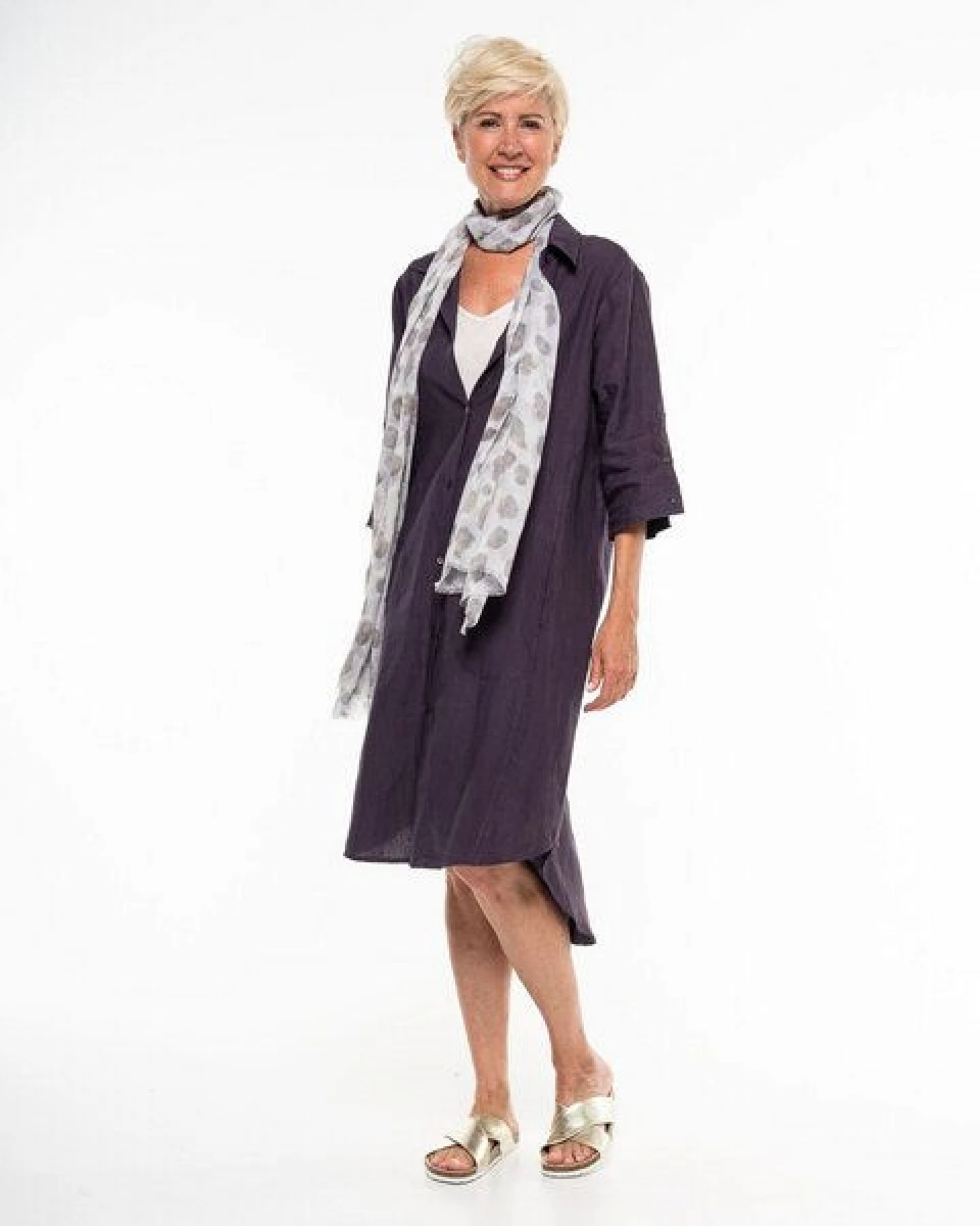 Alma & Lovis Legeres Blusenkleid aus reinem Leinen – Ansicht 2
