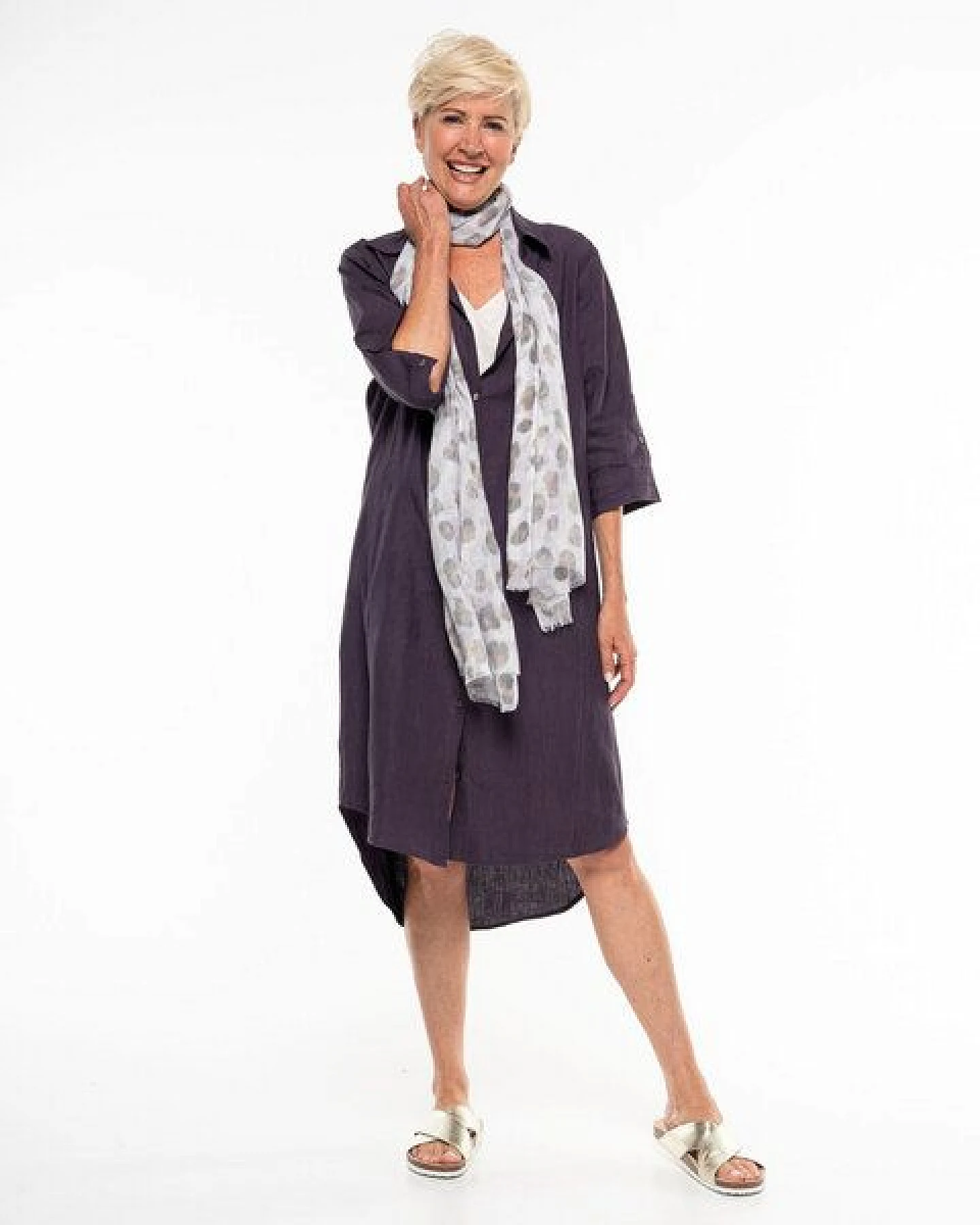 Alma & Lovis Legeres Blusenkleid aus reinem Leinen – Ansicht 3