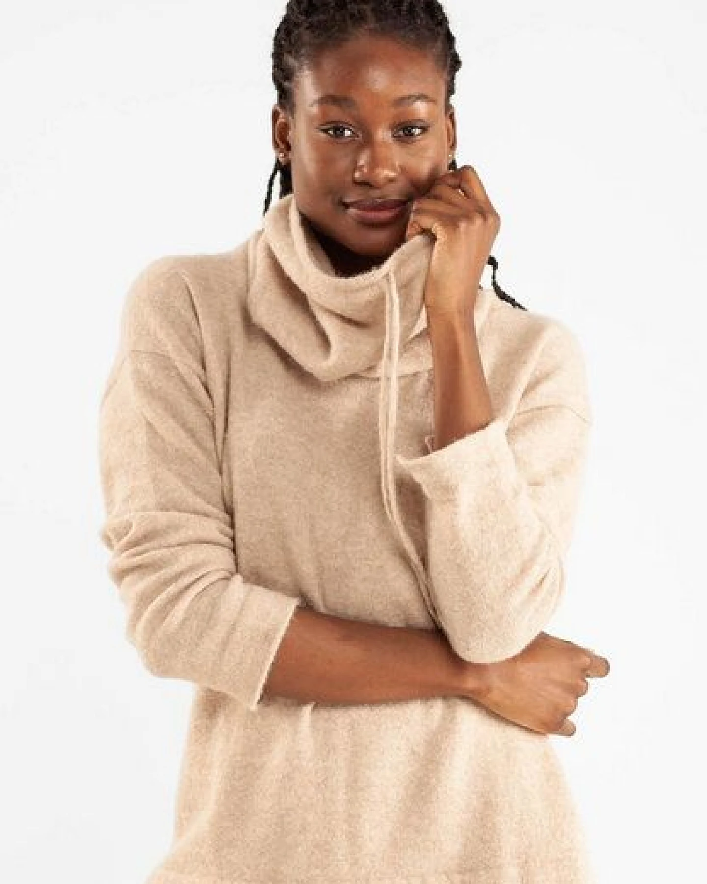 Alma & Lovis Schalkragen Pullover aus Baby-Alpaka – Ansicht 2