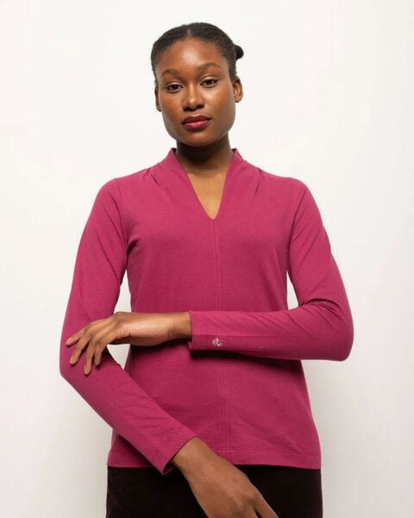 Alma & Lovis Langarmshirt aus 100% Bio-Baumwolle – Ansicht 2