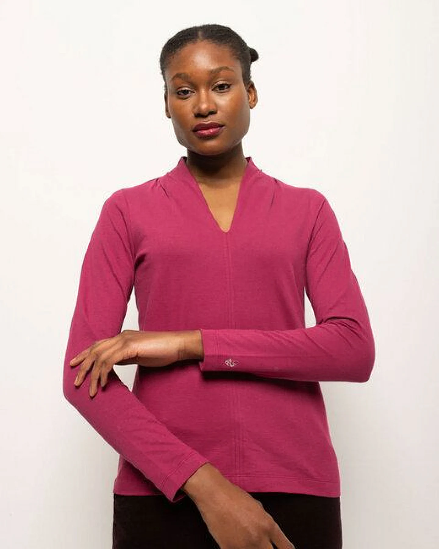 Alma & Lovis Langarmshirt aus 100% Bio-Baumwolle – Ansicht 2