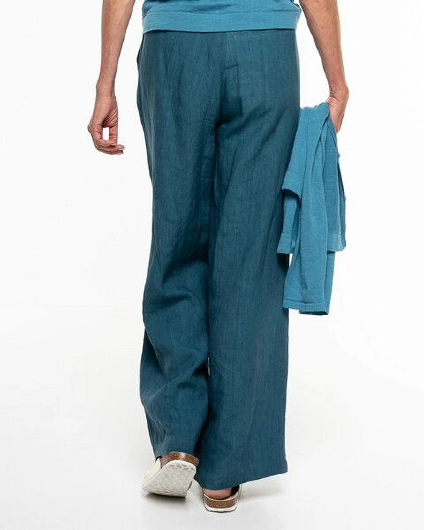 Alma & Lovis Legere Marlenehose aus reinem Leinen – Ansicht 3