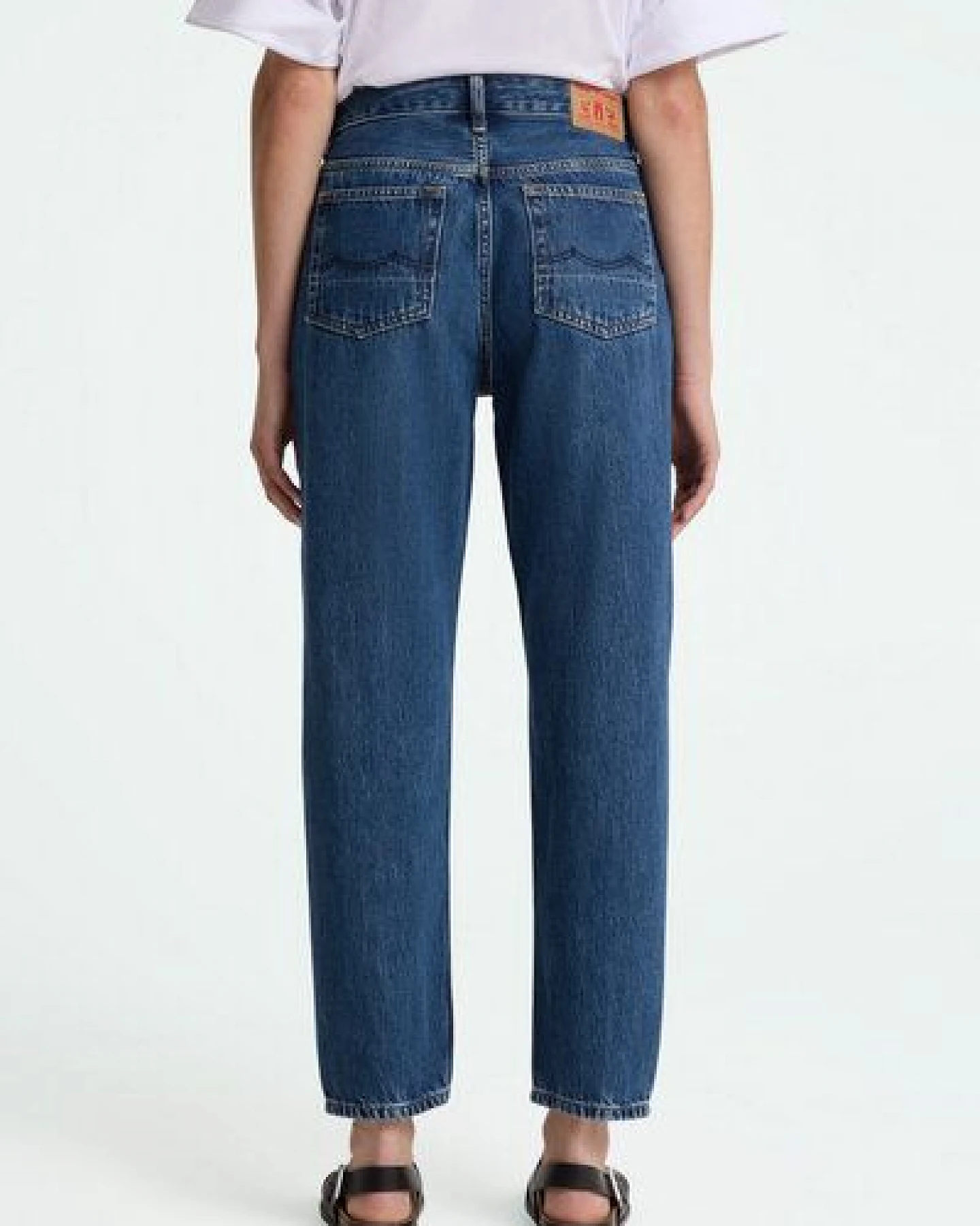 Kings Of Indigo Jeans Caroline Cropped - Mid Rise Tapered - Lewisboro Mid Used – Ansicht 4