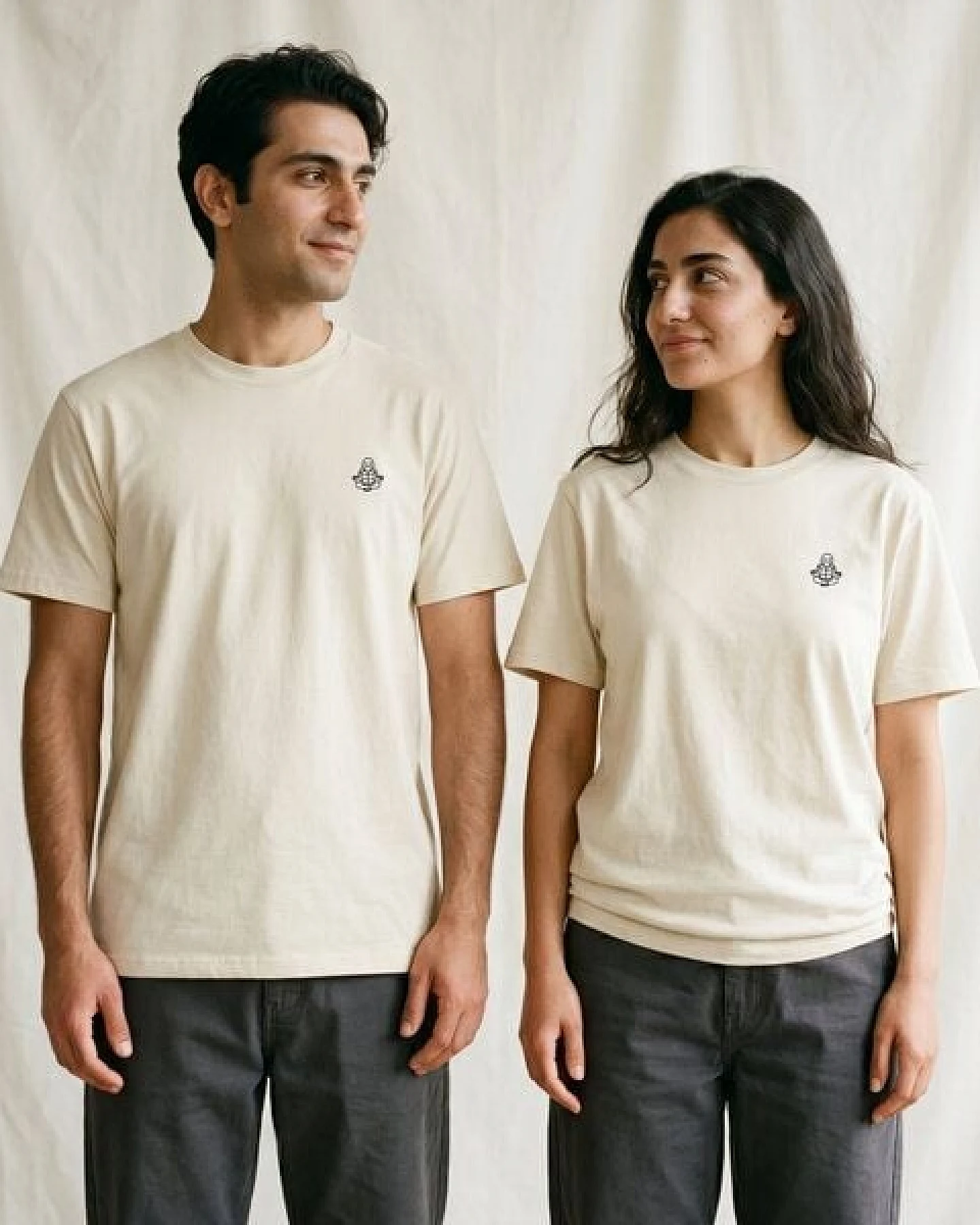 vis wear Yoga Meditation Schildkröte – Unisex T-Shirt – Ansicht 4