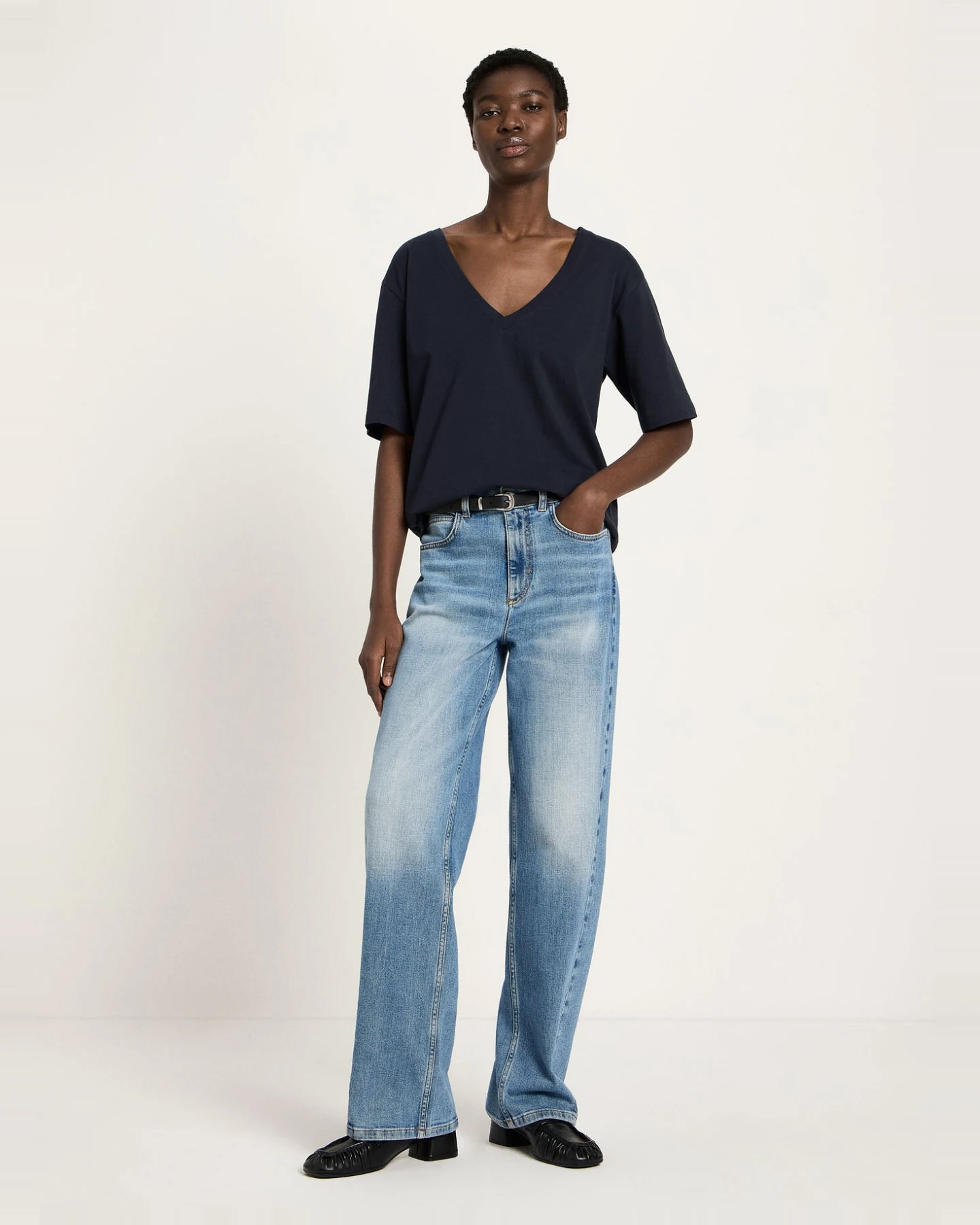 Shirt mit V-Ausschnitt (GOTS) – Ansicht 4